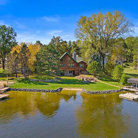 Lake Camelot Cabin